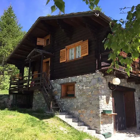 בקתה Des Melezes *